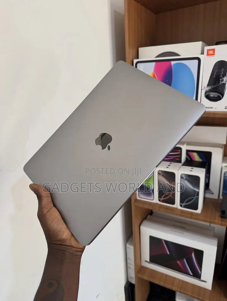 Laptop Apple MacBook Pro 2020 8GB Intel Core i5 SSD 256GB