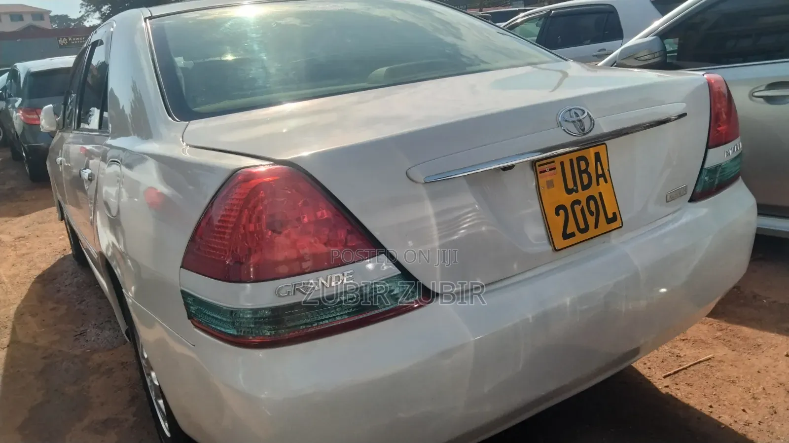 Toyota Mark II 2004 White