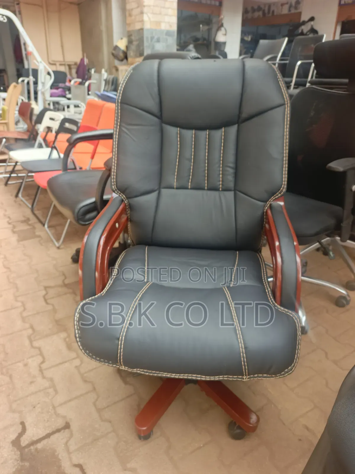 Ececutive Chairs for Sale
