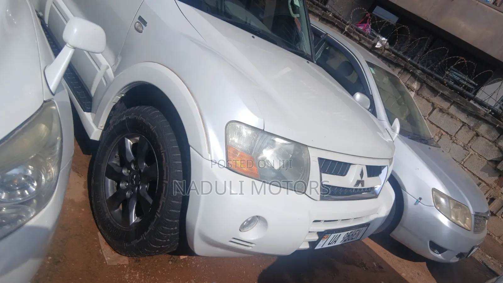 Mitsubishi Pajero 2008 White
