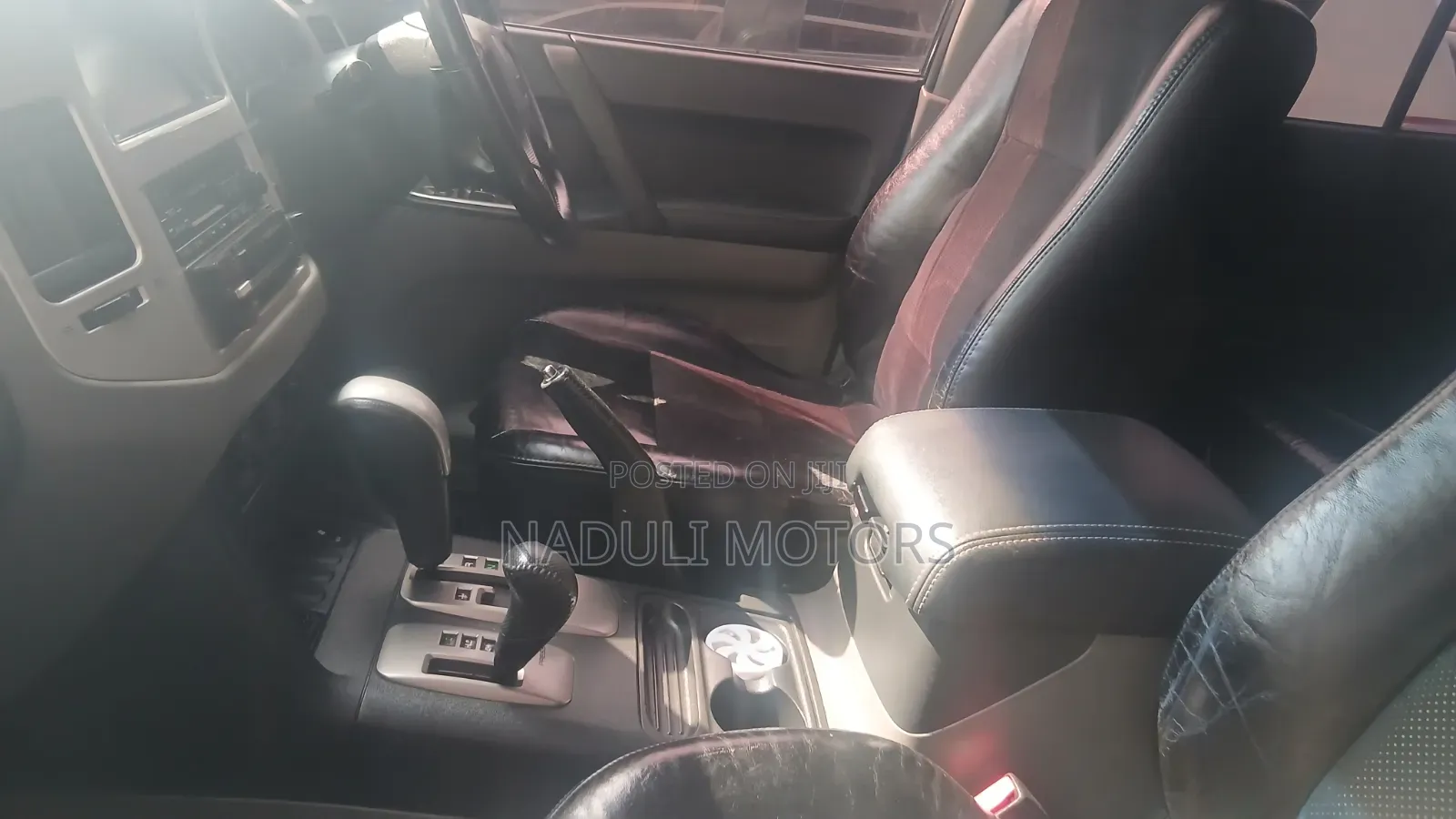 Mitsubishi Pajero 2008 White