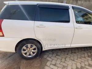 Toyota Wish 2004 White