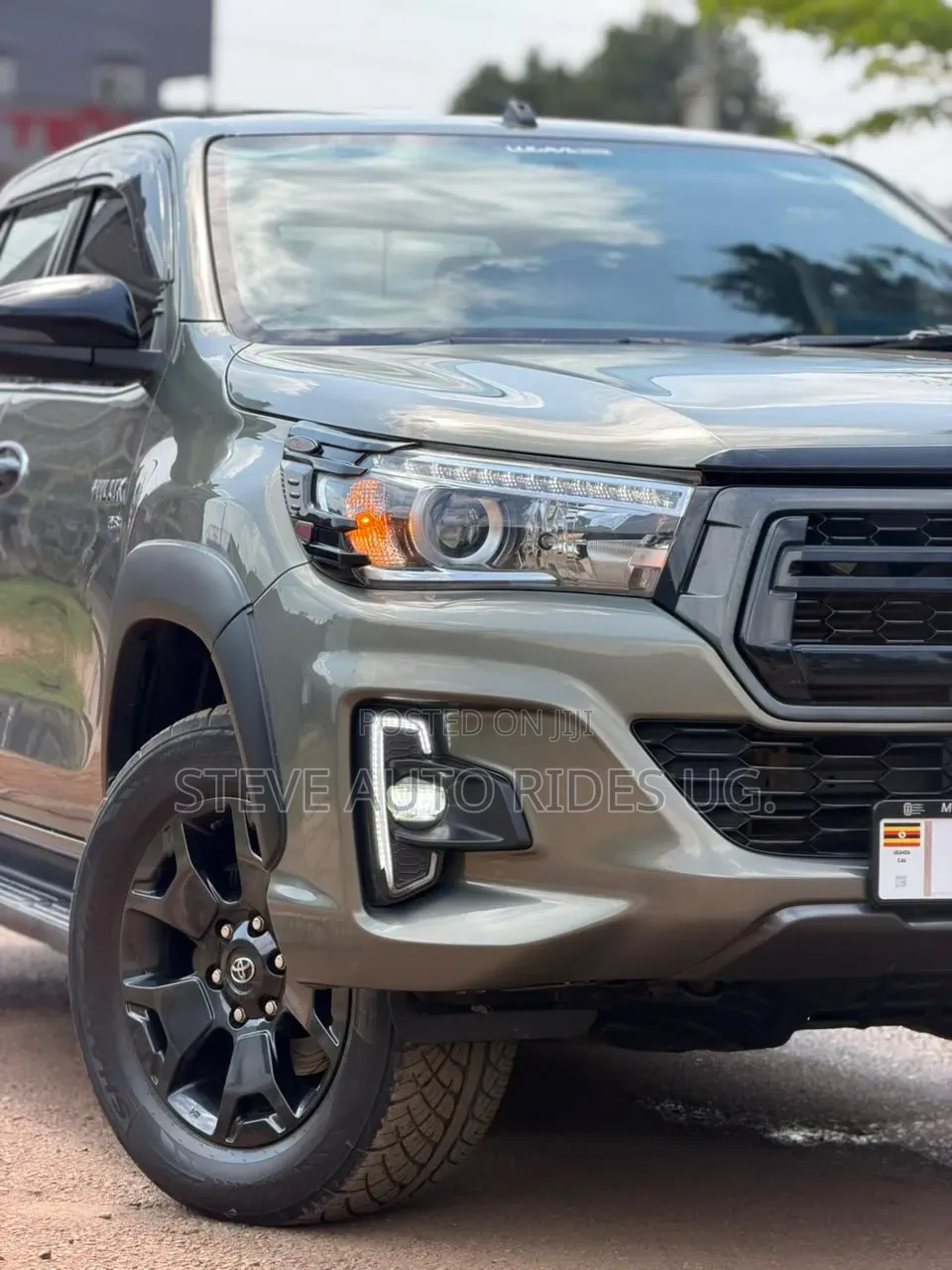 Toyota Hilux 2018 Gray
