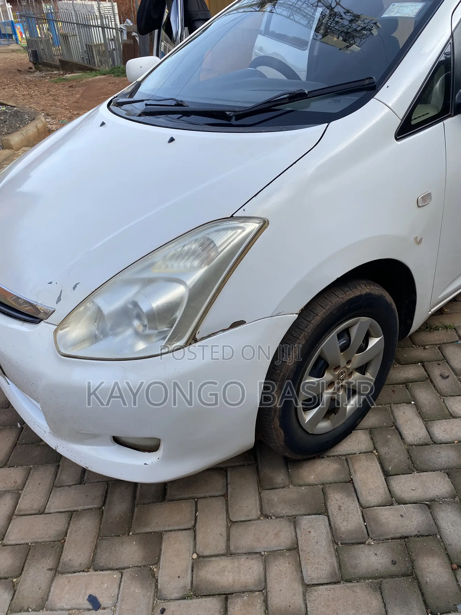 Toyota Wish 2004 White