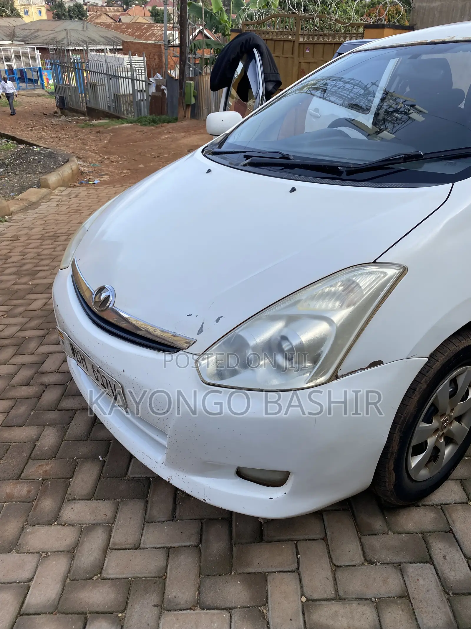 Toyota Wish 2004 White