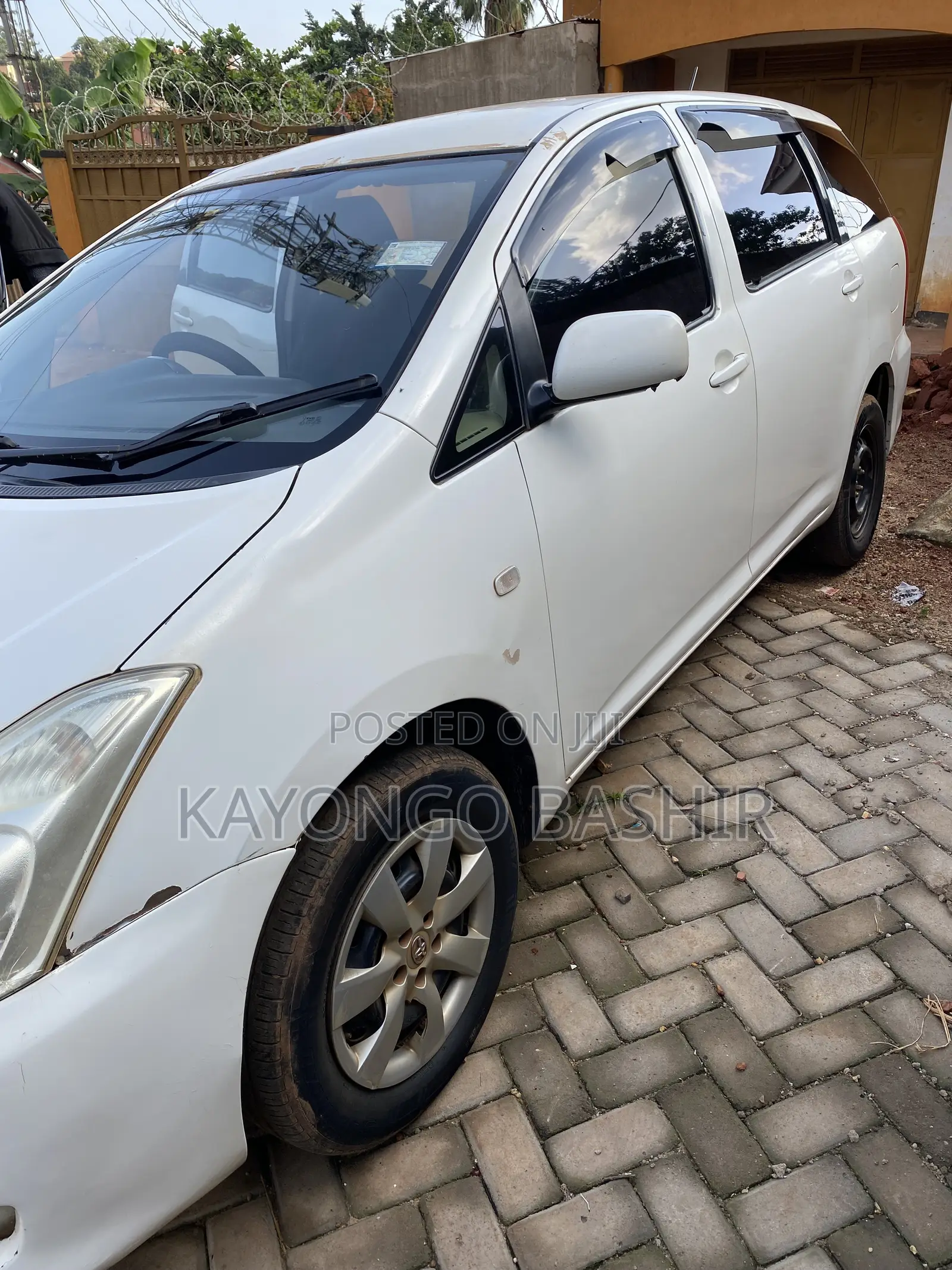 Toyota Wish 2004 White