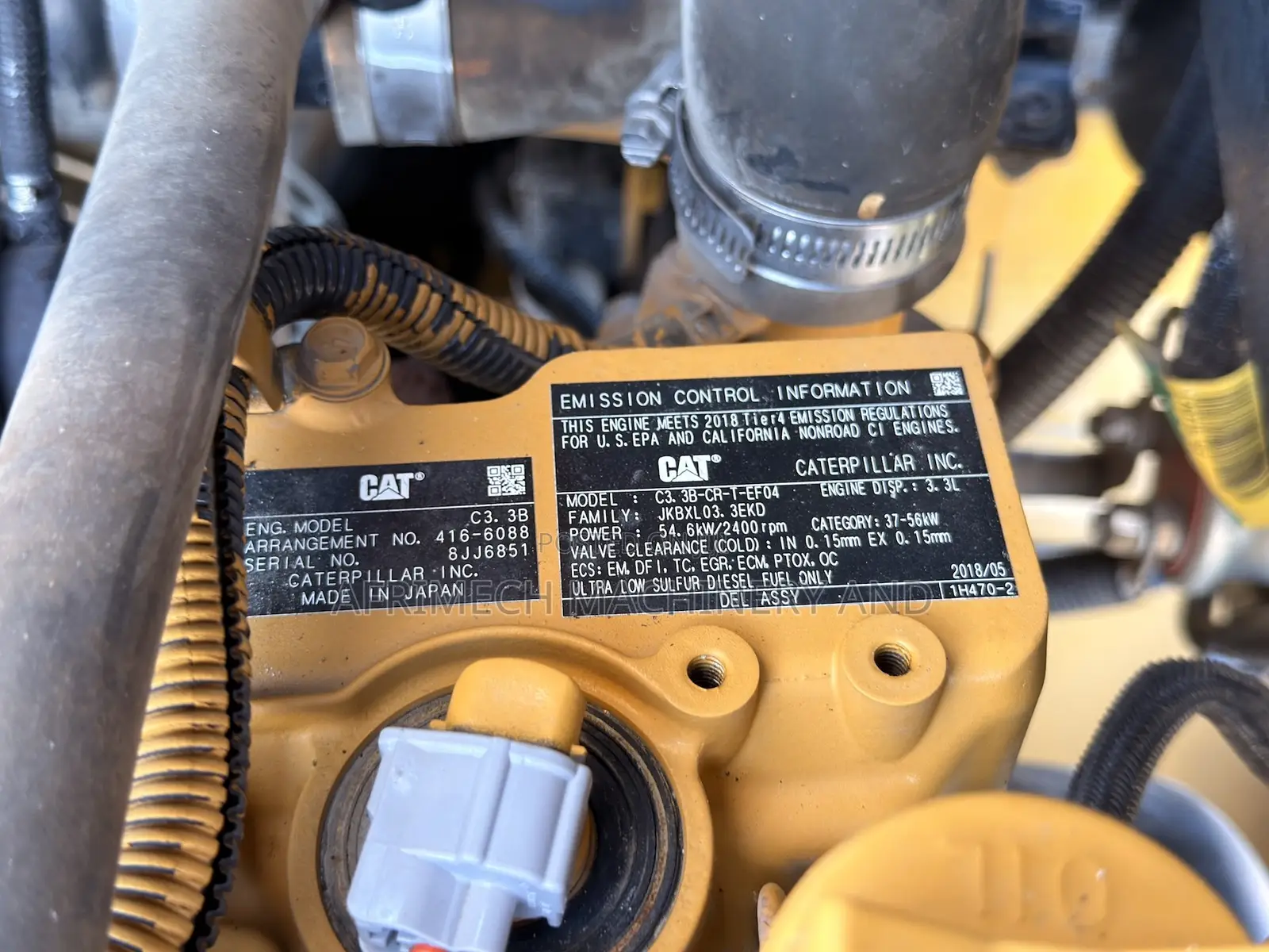 Caterpillar
908m