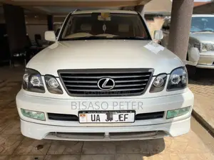 Toyota Land Cruiser Prado 2006 White