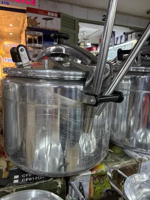 Commercial-Grade Pressure Cooker 60 Litres