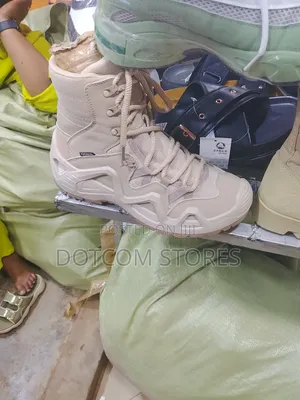 Original High Cut Hiking Safety Shoes