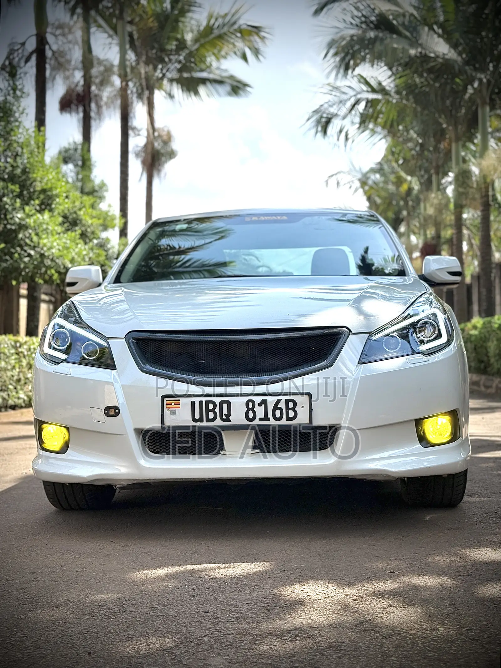 Subaru Legacy 2010 White