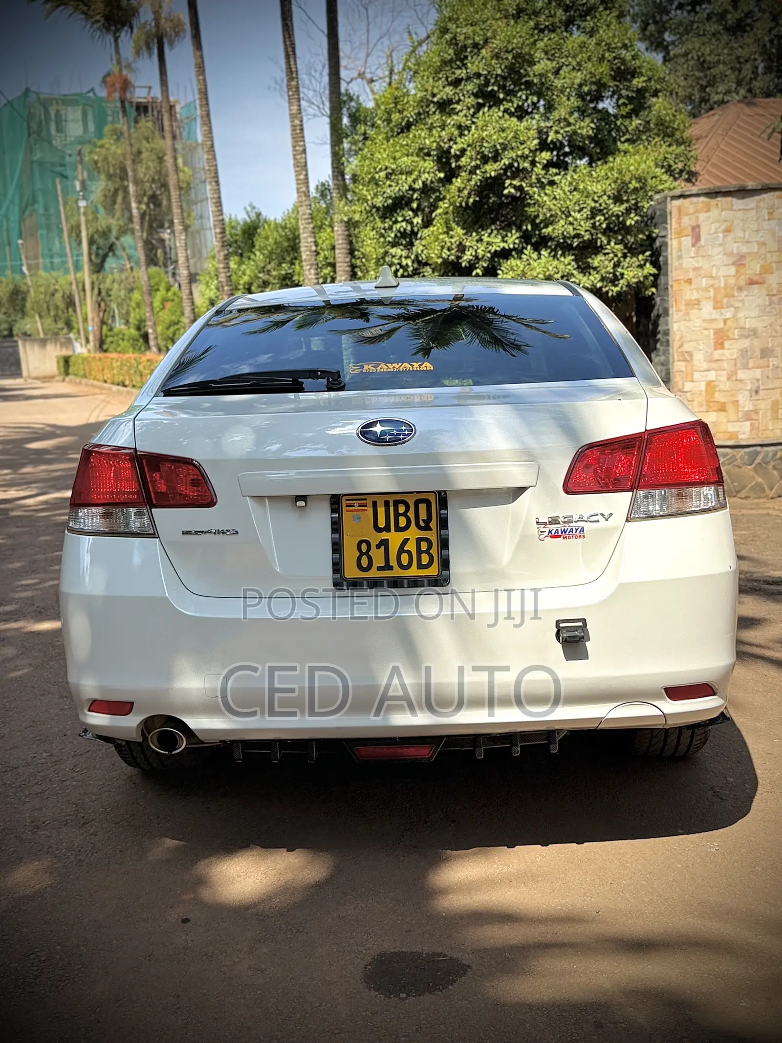 Subaru Legacy 2010 White