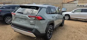 Toyota RAV4 2020 Teal