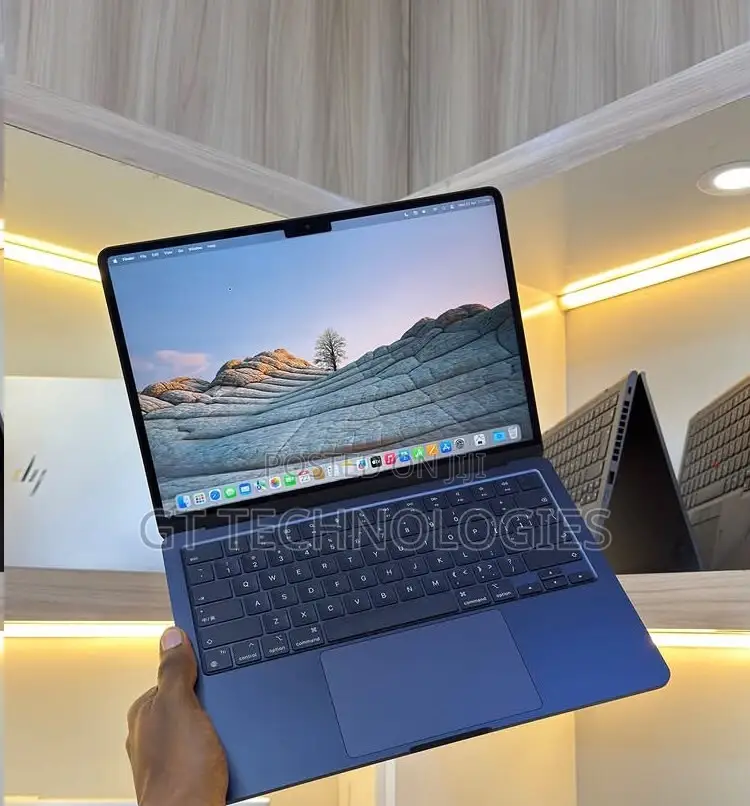 Laptop Apple MacBook Air 2022 M2 8GB Intel Core M2 SSD 512GB