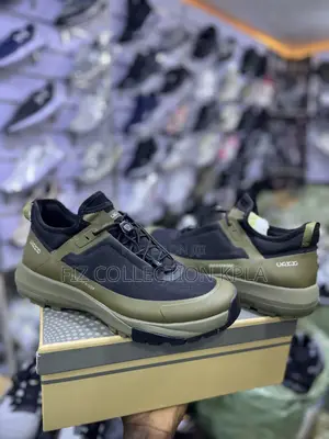 VRKK Waterproof Olive Green Black