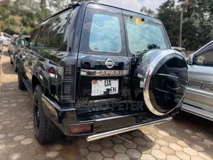 Nissan Patrol 2013 Black