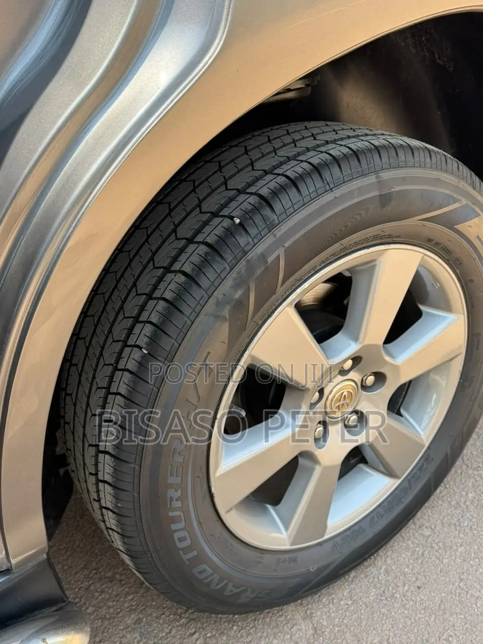 Toyota Harrier 2.4 2009 Gray