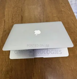 Laptop Apple MacBook Air 2017 8GB Intel Core i5 SSD 256GB
