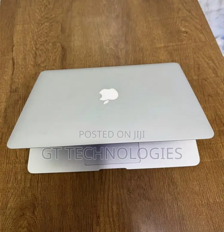 Laptop Apple MacBook Air 2017 8GB Intel Core i5 SSD 256GB
