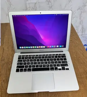 Laptop Apple MacBook Air 2017 8GB Intel Core i5 SSD 256GB