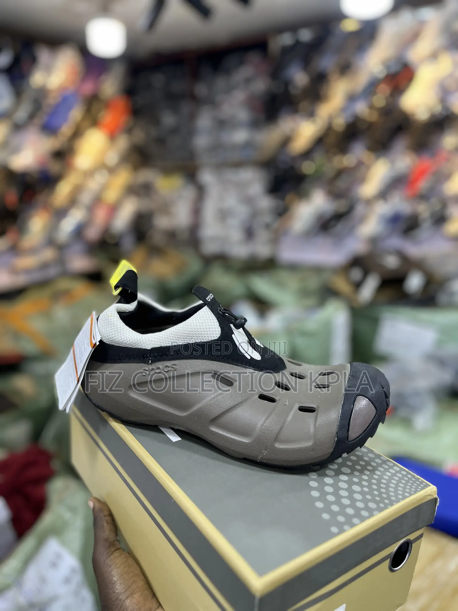 Crocs Quick Trail Low Black Outdoor Sneake