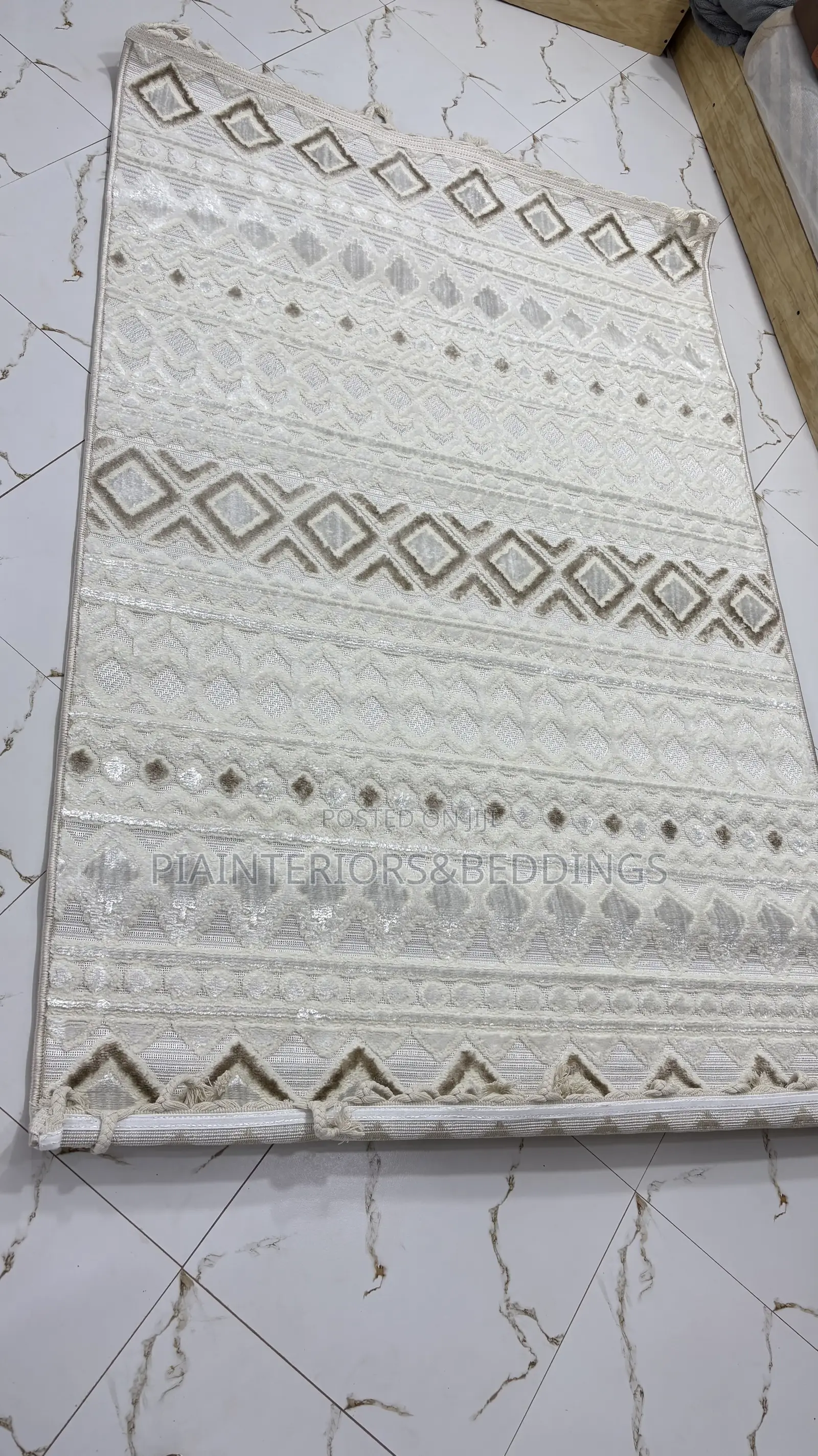 Coffee Table Rugs
