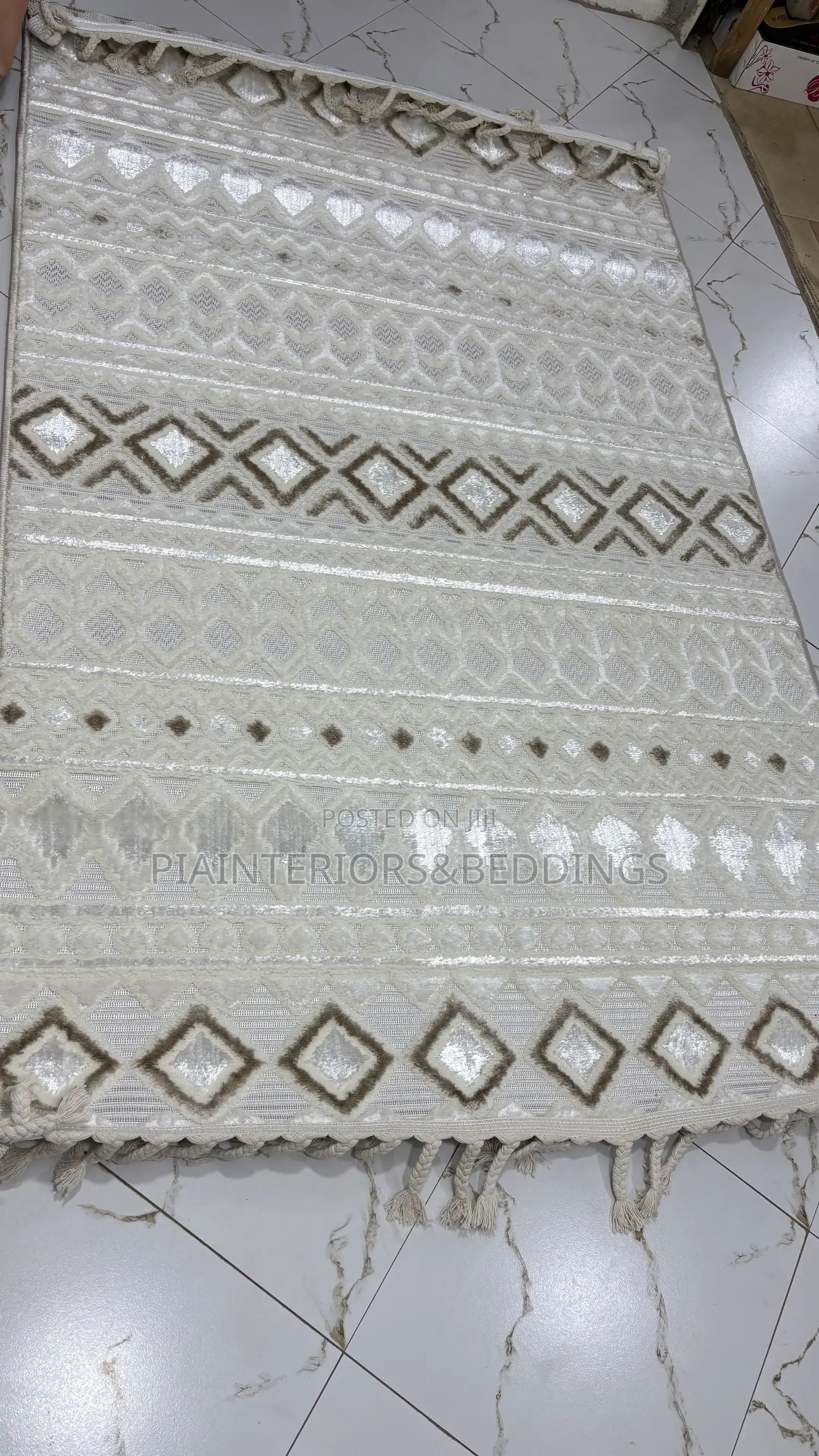 Coffee Table Rugs