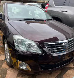 Toyota Premio 1.5 FWD 2013 Maroon
