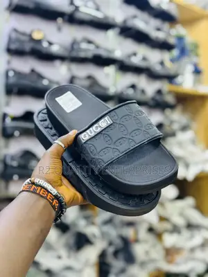 Sandal Sliders