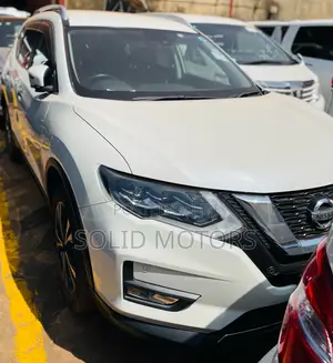 Nissan X-Trail 2.0 Petrol AWD 2018 White