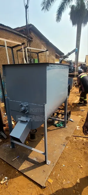 High-Efficiency 500kg Animal Feed Mixer