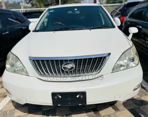 Toyota Harrier 2.4 2013 White