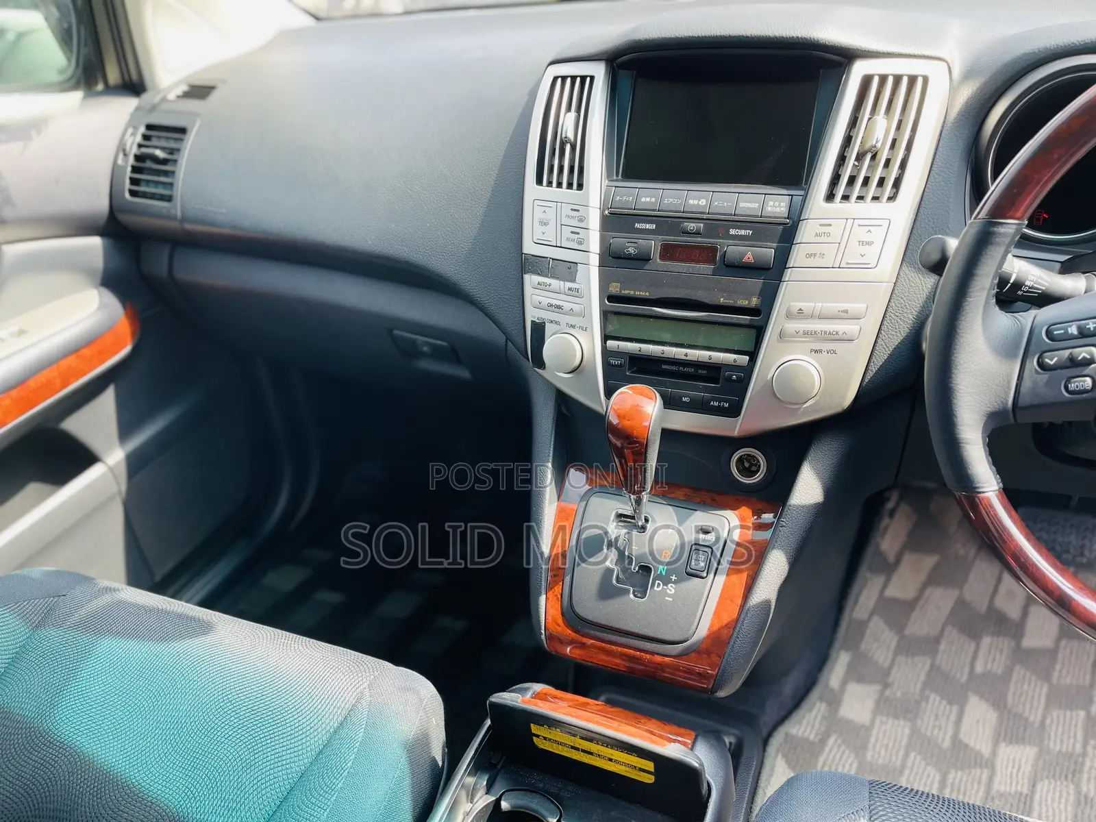 Toyota Harrier 2.4 2013 White