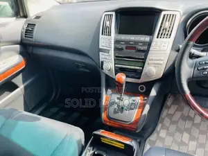 Toyota Harrier 2.4 2013 White