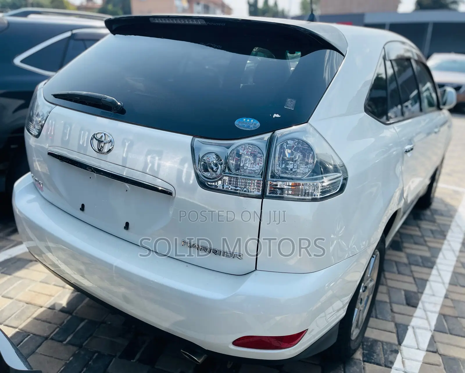 Toyota Harrier 2.4 2013 White