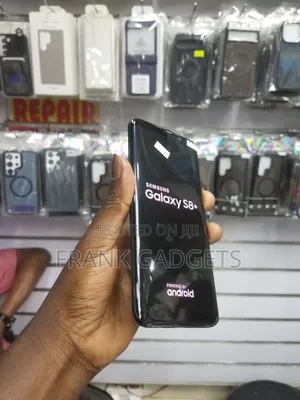New Samsung Galaxy S8 Plus 128 GB Black