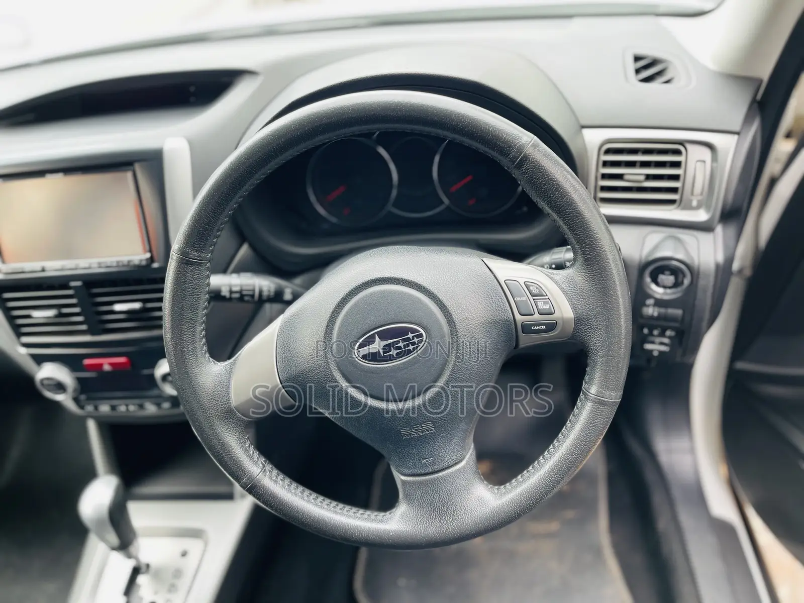 Subaru Forester 2.0D X 2012 White