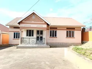 Furnished 4bdrm House in Ntenjeru / Mukono for sale