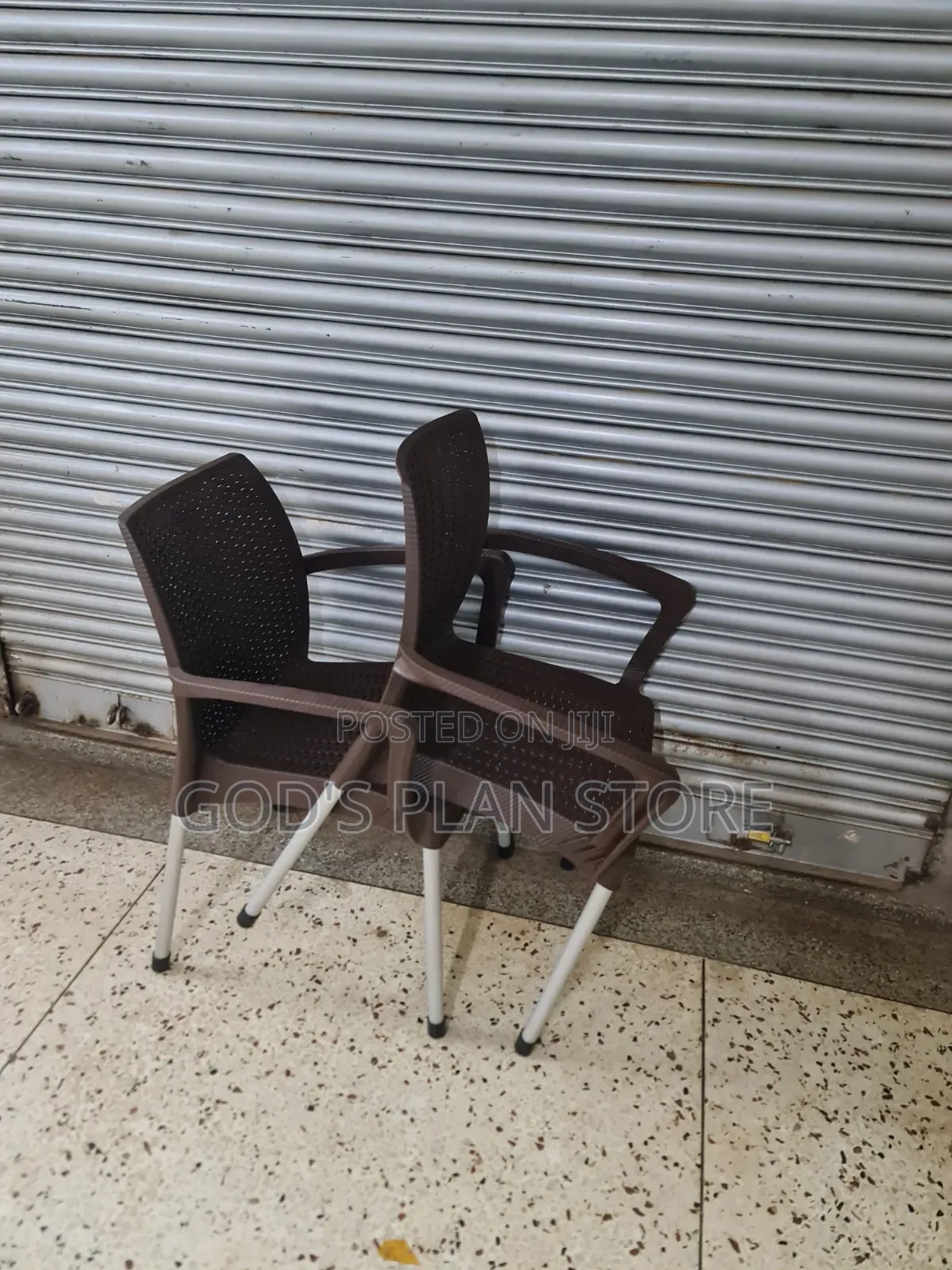 Upcycle Plastic Chairs Plastic Chairs