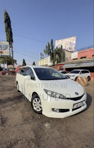 Toyota Wish 2011 White