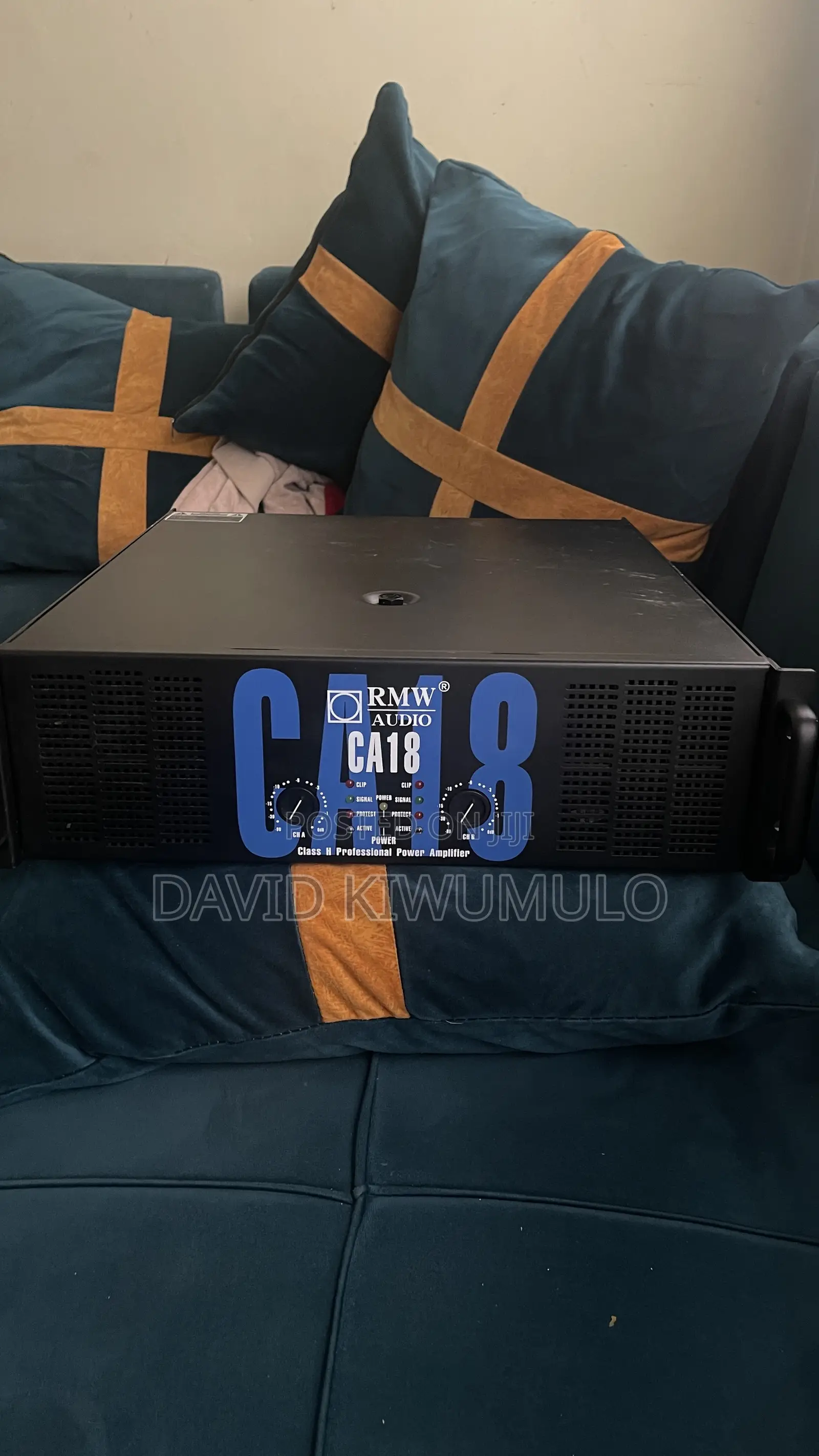 Crest Audio C18 Amplifier