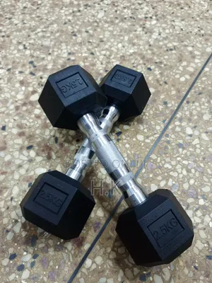 2.5kg Rubber Hex Dumbbells With Chrome Handles.