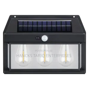 Triple-Filament Solar Wall Light