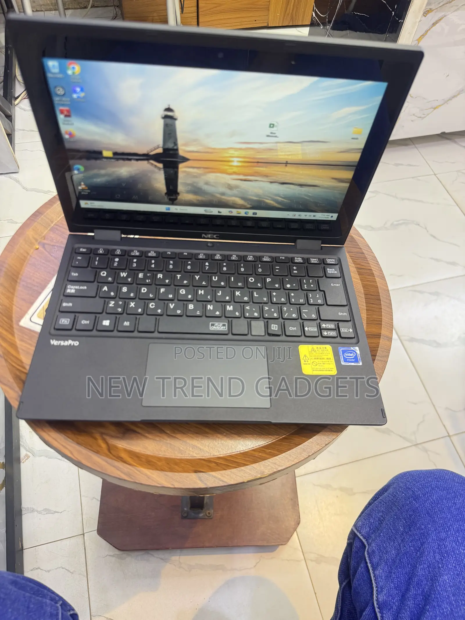 Laptop NEC 8GB SSD 128GB