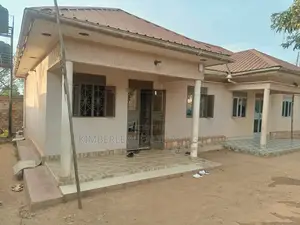 2bdrm Duplex in Mukono TC for sale