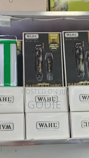 2-Piece Wahl 5-Star Cordless Barber Combo Original