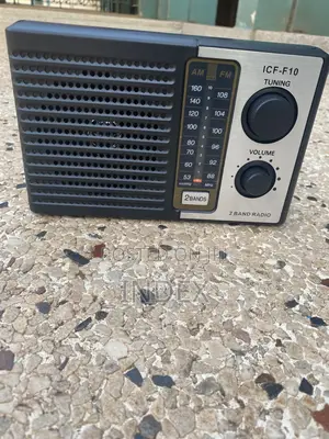Old Model Sony 2 Bands Radio