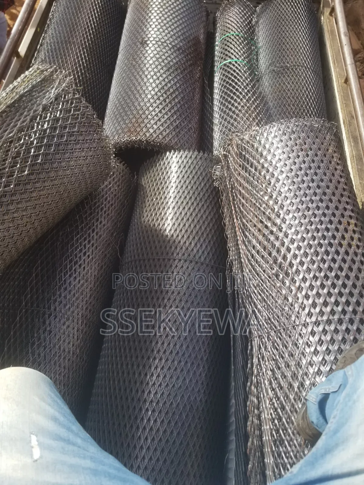 M.s Expanded Mesh