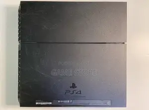 PS4 Standard With 12 Games, 2pads. Real Gaming, No Fake Talkings.