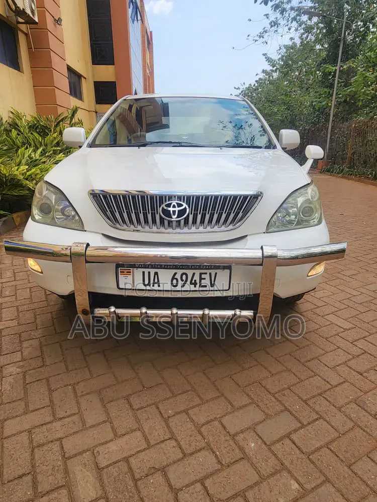 Toyota Harrier 2008 White